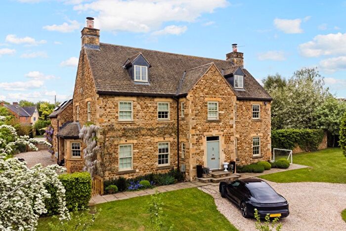 7 Bedroom Detached House To Rent In Oxhill, Warwickshire, CV35