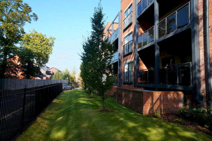 1 Bedroom Apartment To Rent In Didsbury Gate, Highmarsh Crescent, M20