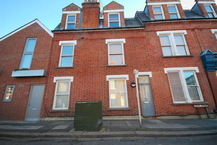 1 Bedroom Flat To Rent In Heath Road, Twickenham, TW1