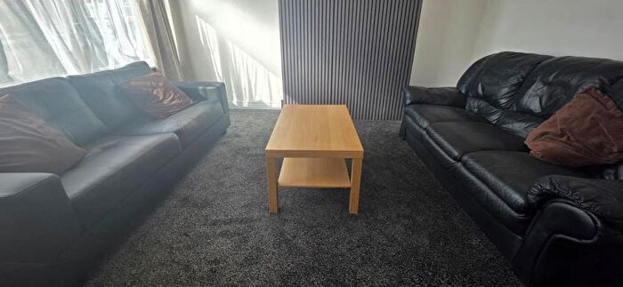 3 Bedroom Terraced House To Rent In Mayville Road, Hyde Park, Leeds, LS6