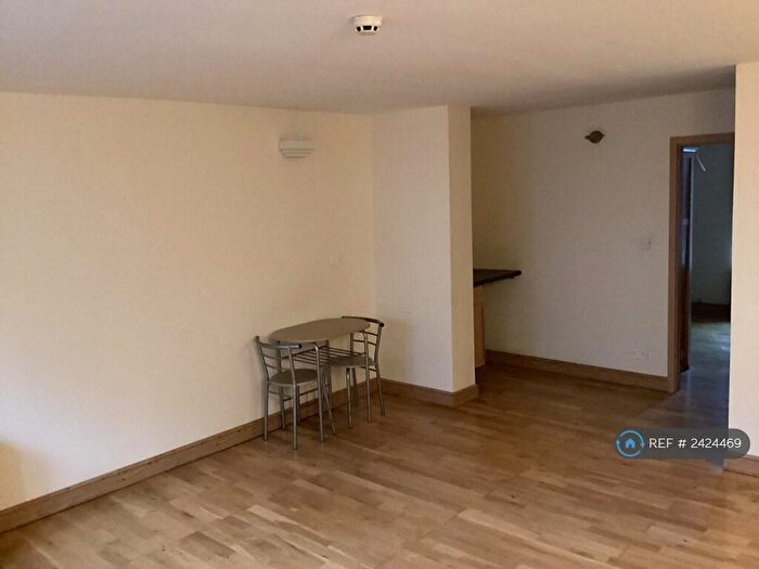 1 Bedroom Flat To Rent In Milnrow Rochdale, Milnrow, Rochdale, OL16