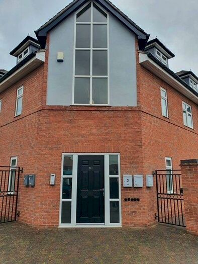 2 Bedroom Flat To Rent In Derby Rd, NG9