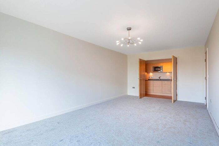 2 Bedroom Flat For Sale In Heritage Avenue, Colindale, London, NW9