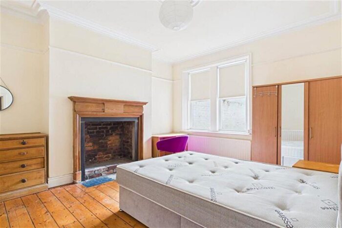 1 Bedroom Terraced House To Rent In Larkspur Terrace, Jesmond, Newcastle Upon Tyne, NE2
