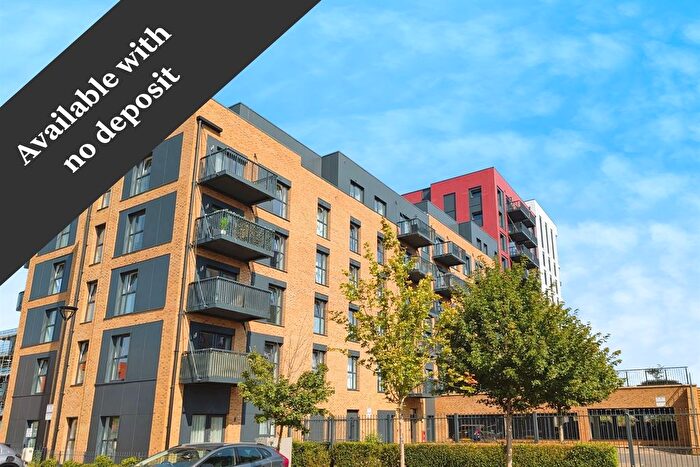 2 Bedroom Flat To Rent In Granada House, Meridian Way, SO14