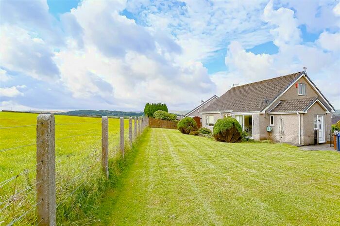 4 Bedroom Detached Bungalow For Sale In Ravenoak Lane, Worsthorne, Burnley, BB10