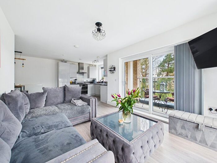 2 Bedroom Flat For Sale In Bishop Path, Locking, Weston-Super-Mare, BS24