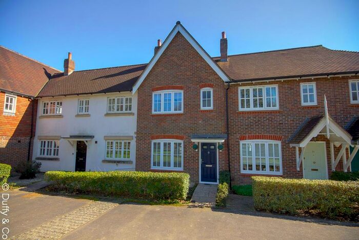 2 Bedroom Terraced House To Rent In Cattswood Lane, Haywards Heath, RH16