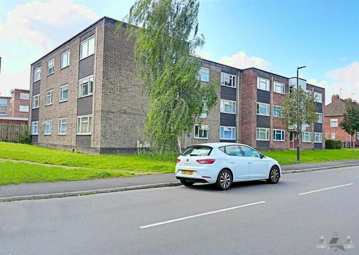1 Bedroom Flat To Rent In Appledore Court, Devonshire Close, Newbold, Chesterfield, Derbyshire, S41