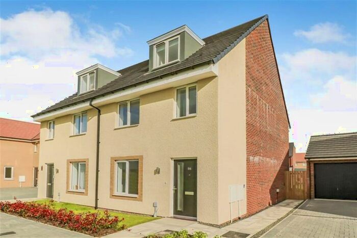 4 Bedroom Semi-Detached House To Rent In Bedroom Semi Detached House In Poppy Place, Newcastle, NE13