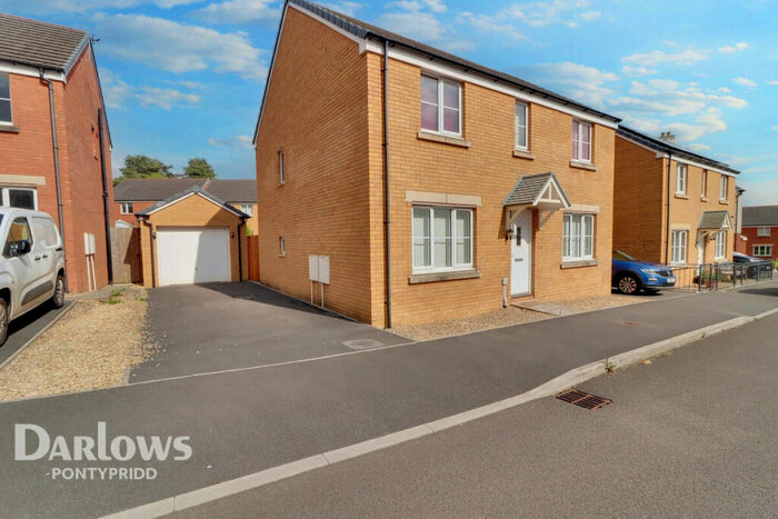 4 Bedroom Detached House For Sale In Bryn Eirlys, Bridgend, CF35