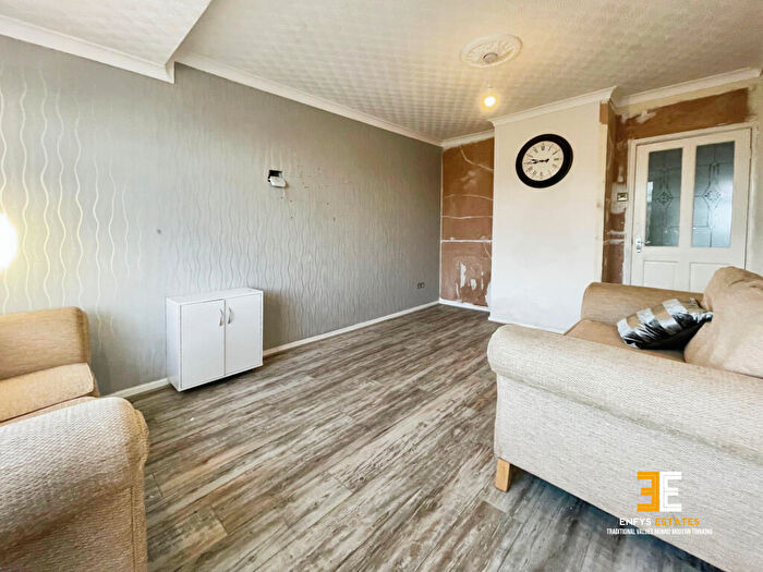 2 Bedroom Bungalow For Sale In Rhys Avenue, Kinmel Bay, LL18