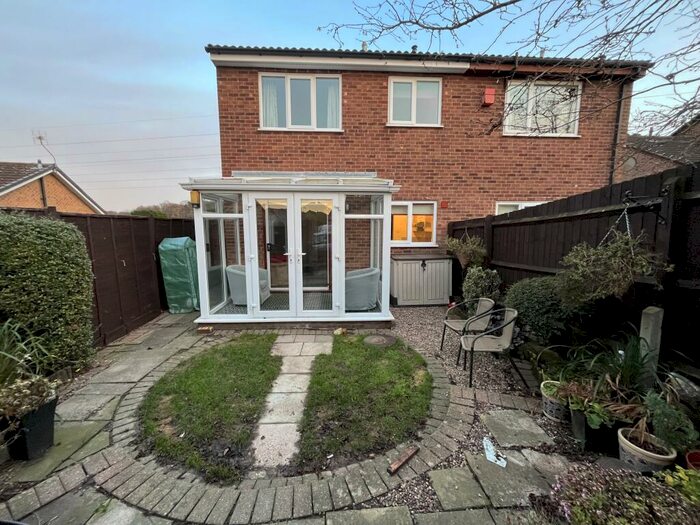 1 Bedroom Town House To Rent In Fairway Road, Shepshed, LE12