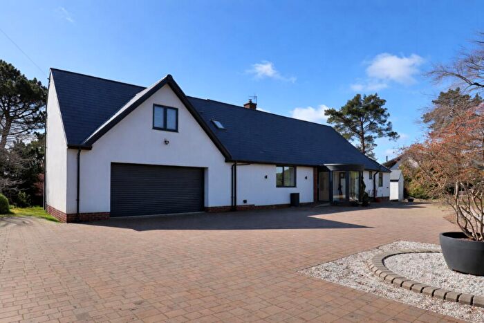 4 Bedroom Detached House For Sale In Broad Acres, Bolam, DL2