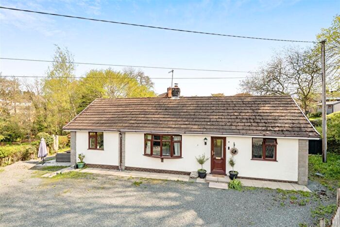 3 Bedroom Detached Bungalow For Sale In Newbridge-On-Wye, Llandrindod Wells, LD1