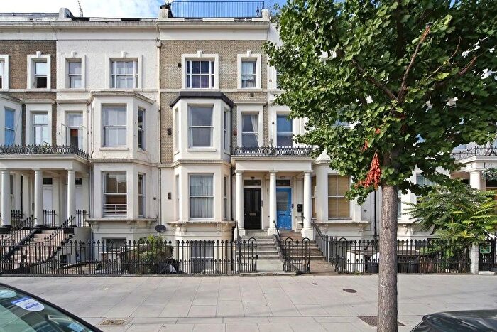 2 Bedroom Flat To Rent In West Cromwell Road, SW5
