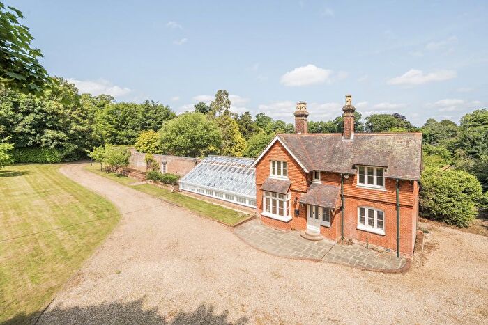 4 Bedroom Detached House To Rent In Hatchlands, East Clandon, Guildford, GU4