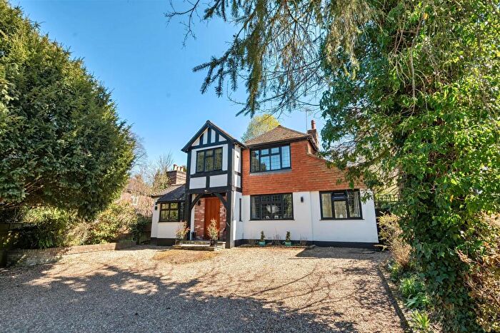 4 Bedroom Detached House For Sale In Outwood Lane, Chipstead, Surrey, CR5