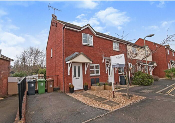 2 Bedroom Property To Rent In Castle Mount, Exeter, EX4