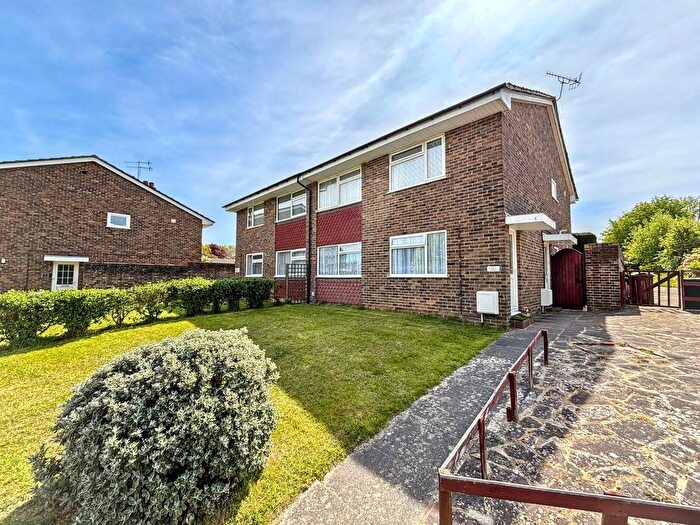 2 Bedroom Flat For Sale In College Road, Bexhill On Sea, TN40