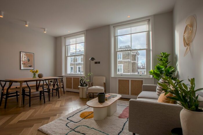 2 Bedroom Flat To Rent In Fawcett Street, London, SW10