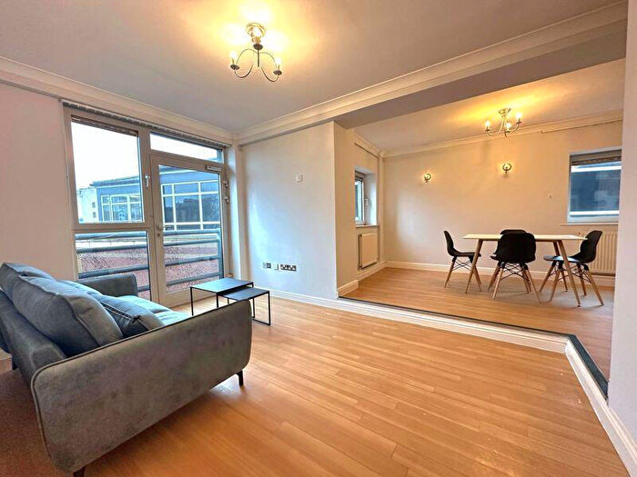 2 Bedroom Terraced House To Rent In Loxley Court, St. James's Street, Nottingham, Nottinghamshire, NG1