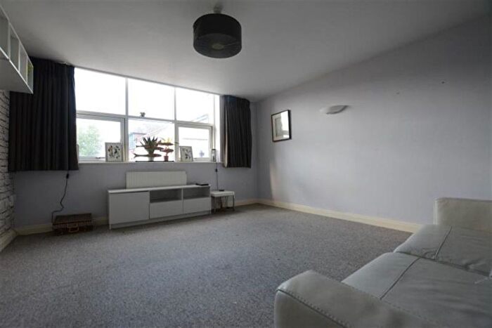 2 Bedroom Flat To Rent In St Marys Court, St Marys Gate, Nottingham, NG1