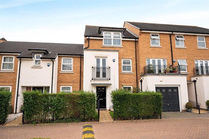 4 Bedroom Property To Rent In Autumn Way, West Drayton, UB7