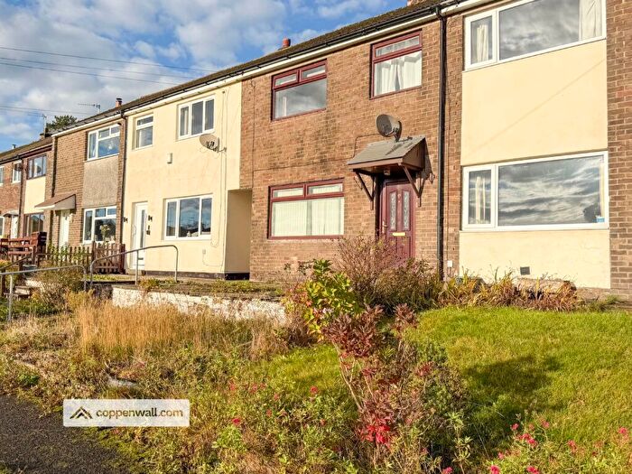 3 Bedroom Semi Detached House For Sale In Tunstead Road, Stacksteads, Bacup, OL13