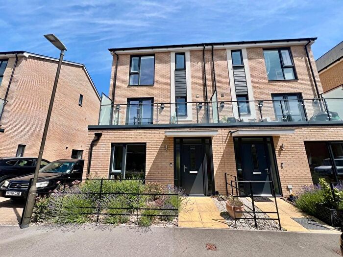 4 Bedroom Semi-Detached House To Rent In Lister Road, Dursley, GL11