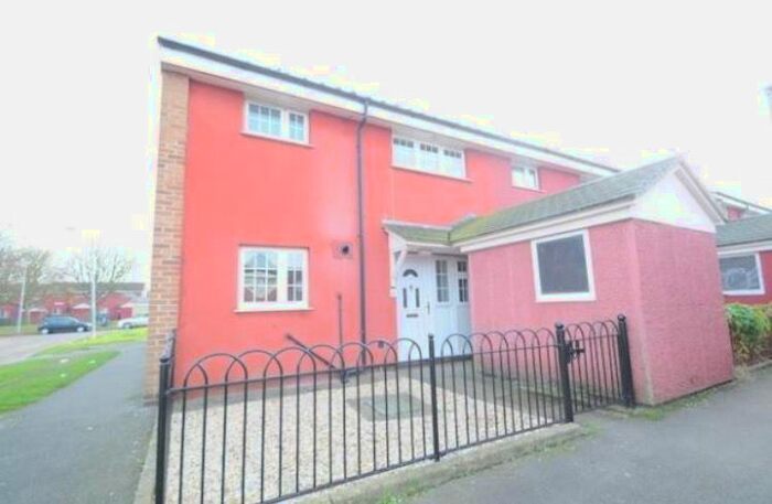 3 Bedroom Terraced House To Rent In Patrington Garth, Bransholme, Hull, HU7