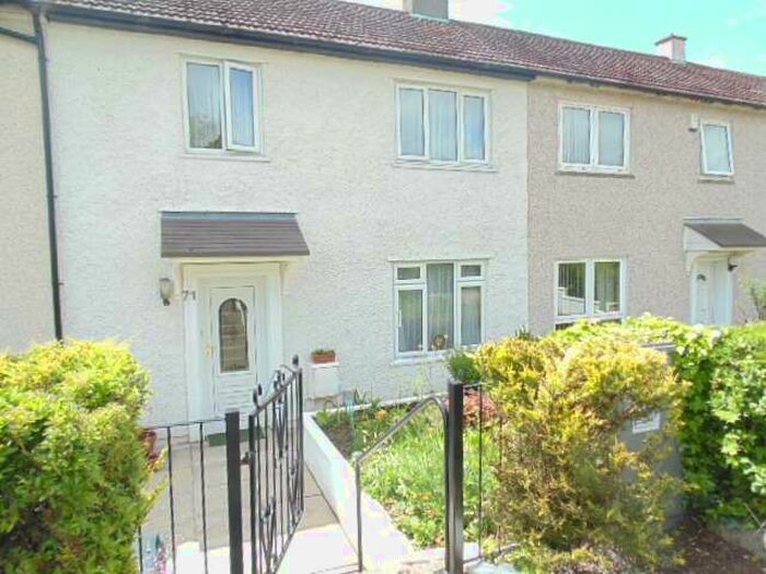3 Bedroom Property To Rent In Lammermuir Drive Paisley, PA2
