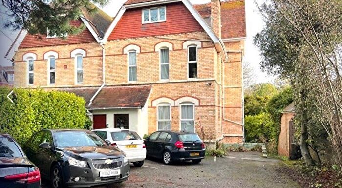 1 Bedroom Flat To Rent In Bradburne Road, Bournemouth, Dorset, BH2