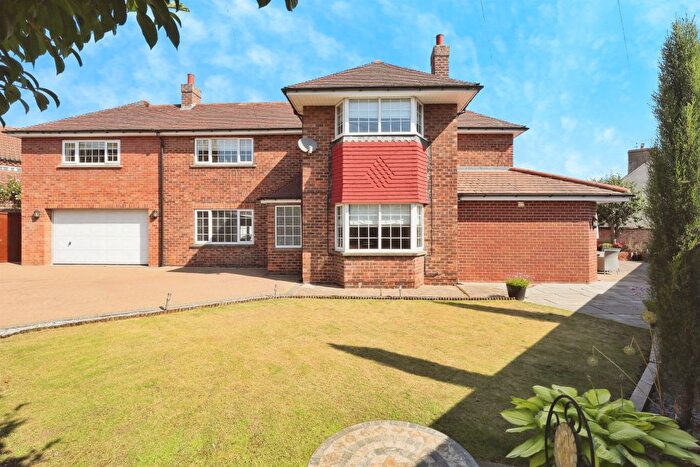 4 Bedroom Detached House For Sale In Swan Street, Bawtry, Doncaster, DN10