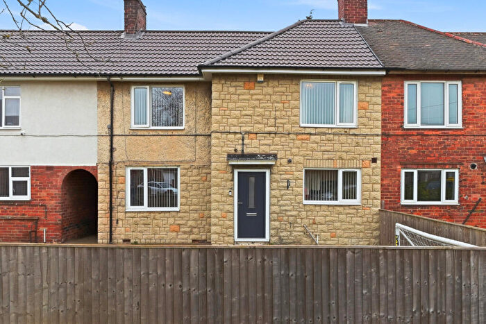 3 Bedroom Terraced House For Sale In Holmes Carr Crescent, Doncaster, DN11