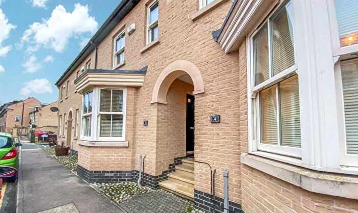 3 Bedroom Terraced House To Rent In Tanners Row, St Ives, PE27