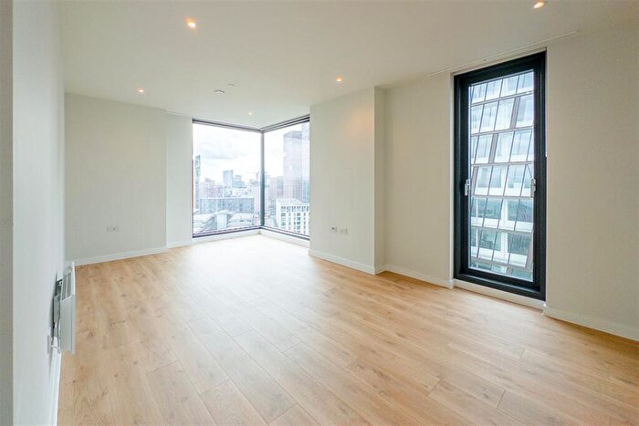2 Bedroom Apartment To Rent In The Gate, M4