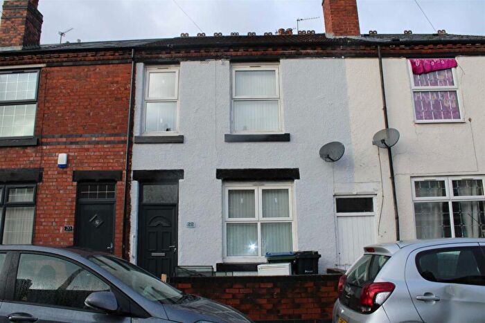 3 Bedroom Terraced House To Rent In Barker Street, Oldbury, B68