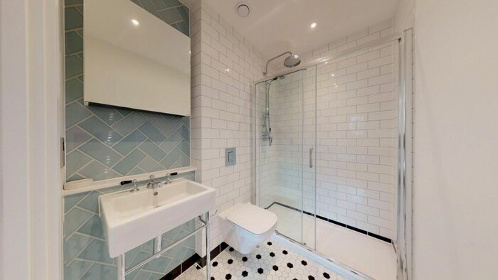 3 Bedroom Flat To Rent In Cremer Street, London, E2