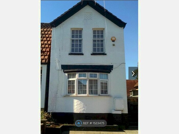 1 Bedroom Maisonette To Rent In Station Road, Radlett, WD7