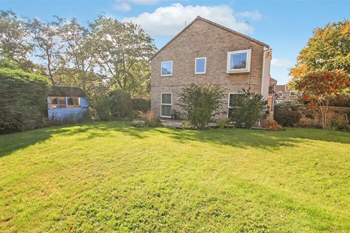 4 Bedroom Detached House For Sale In The Covert, Newton Aycliffe, DL5