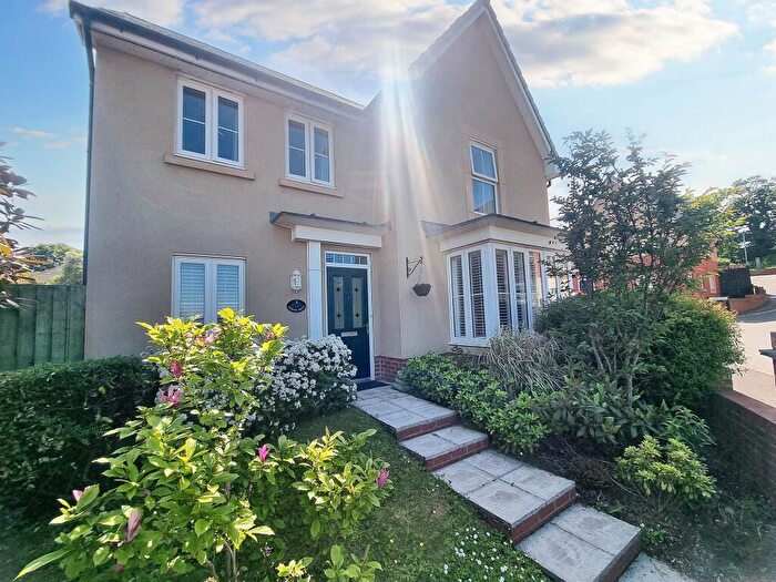 4 Bedroom Detached House For Sale In Clover Drive, Dawlish, EX7