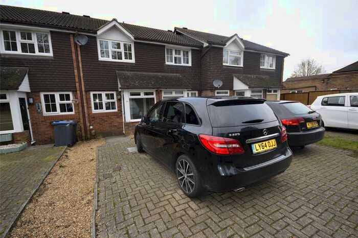 1 Bedroom Terraced House To Rent In Braemar Avenue, South Croydon, Surrey, CR2