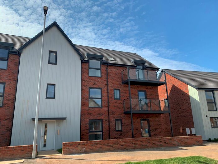 2 Bedroom Flat To Rent In Dowsell Way, Yate, Bristol, BS37