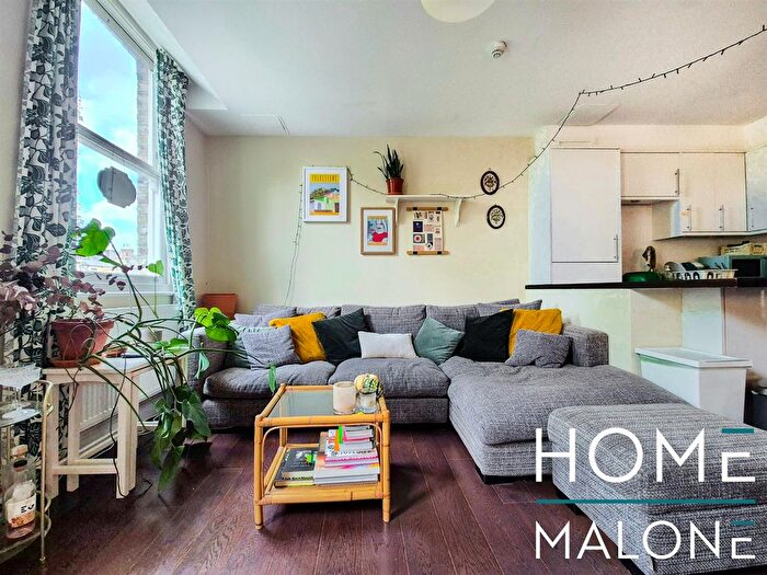 2 Bedroom Flat To Rent In Evering Road, London, E5