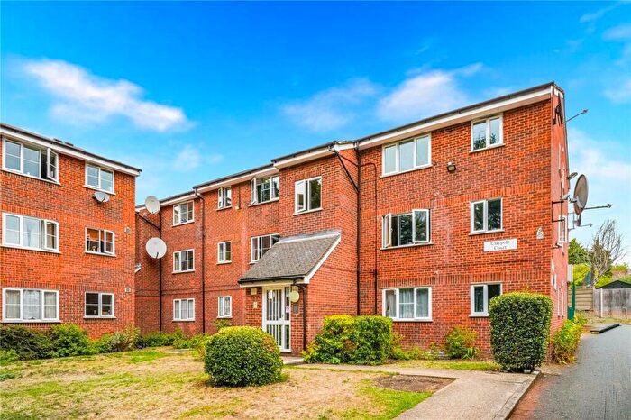 1 Bedroom Flat For Sale In Yunus Khan Close, Walthamstow, London, E17
