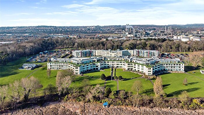 4 Bedroom Flat For Sale In Hayes Road, Sully, Penarth, CF64