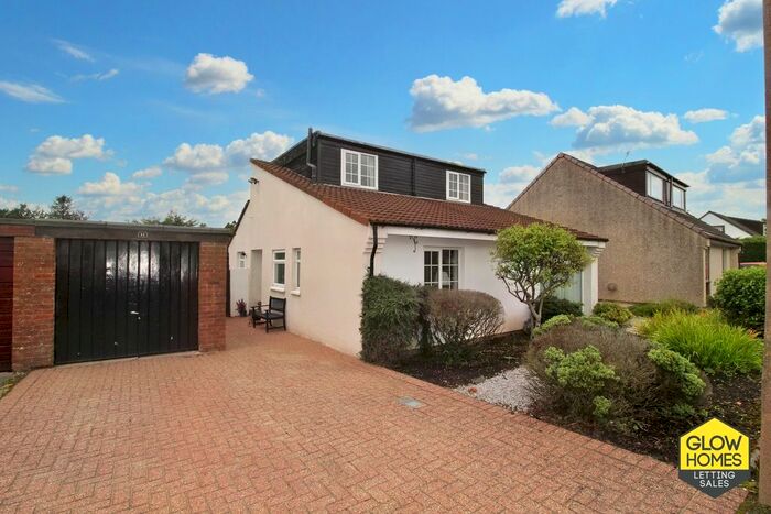 4 Bedroom Detached House For Sale In Holm Crescent, Fenwick, KA3