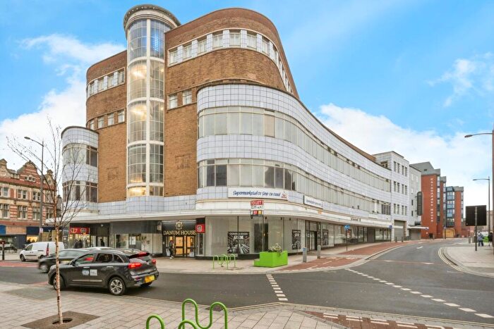 1 Bedroom Flat For Sale In St. Sepulchre Gate, Doncaster, South Yorkshire, DN1