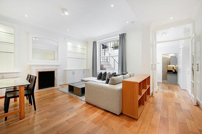 2 Bedroom Flat To Rent In Warwick Square, Westminster, SW1V